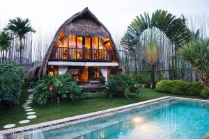 12 Unique and Best Places to stay in Ubud. Where to stay in Ubud Bali sandat glamping