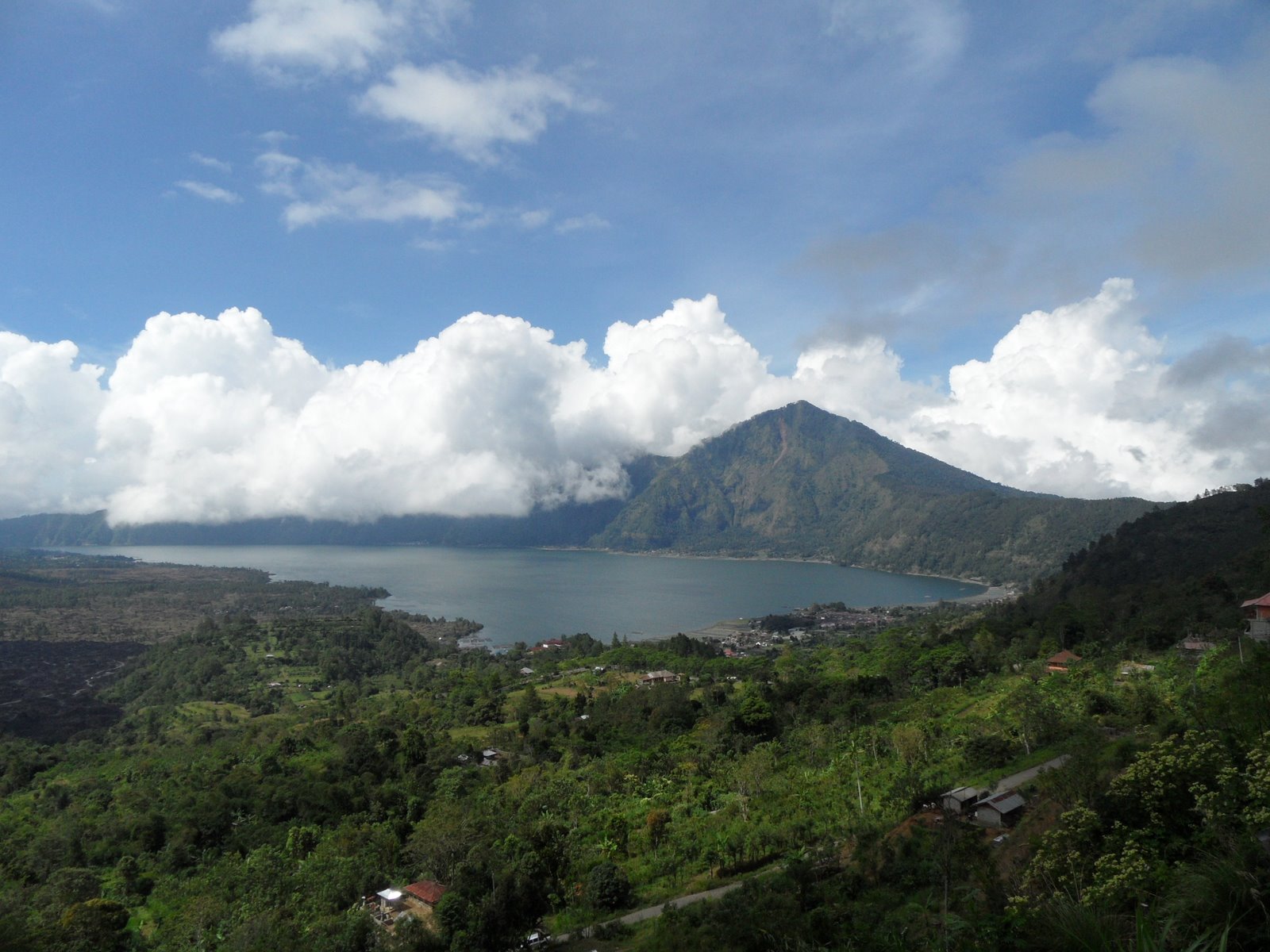 What to do in Kintamani. How to go from Ubud to Kintamani. Volcano Tour - mount batur